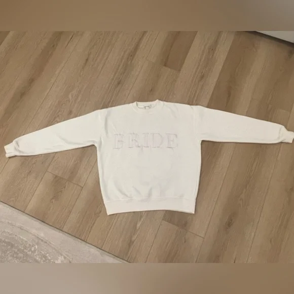 Six Stories Bride Sweatshirt - Picture 6 of 7